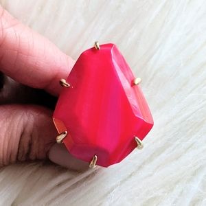 Kendra Scott Megan red pearl cocktail ring

• Size